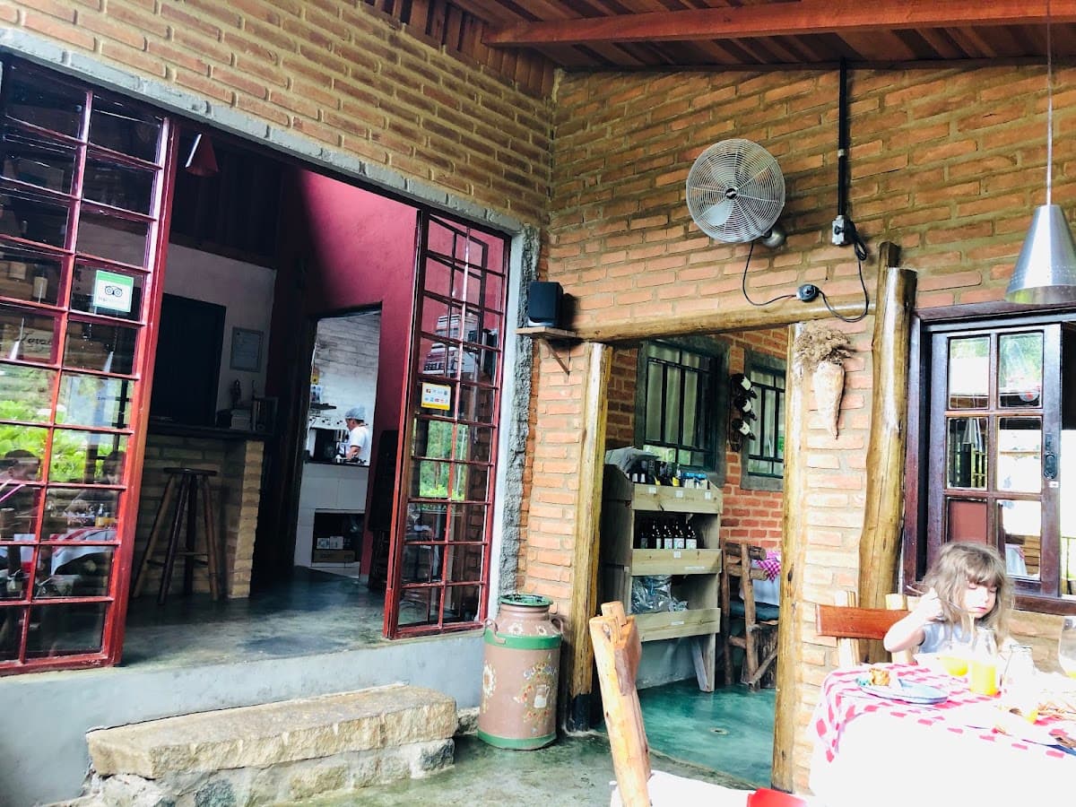 La Taverne Bistro